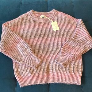 Universal thread Women sweater